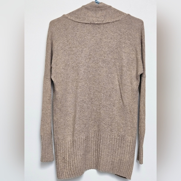 Talula Aritzia Lenox Cashmere blend XxS Beige Open Pocket Cardigan Sweater - Picture 3 of 10